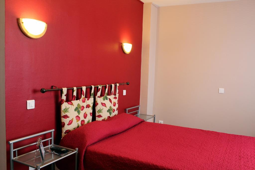 Hotel Evian Express - Terminus Екстериор снимка