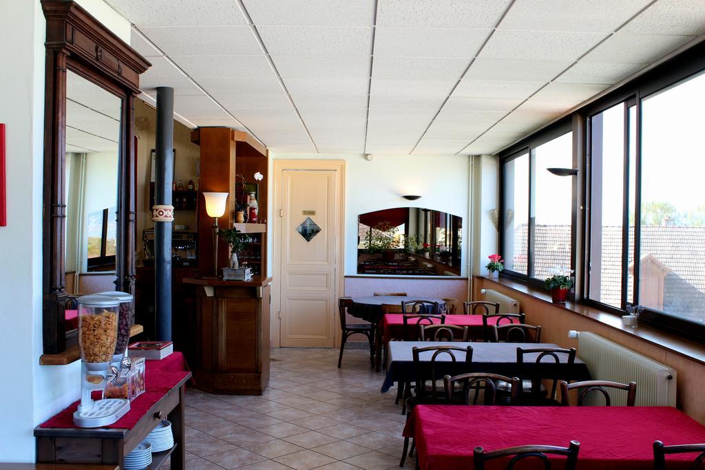 Hotel Evian Express - Terminus Екстериор снимка